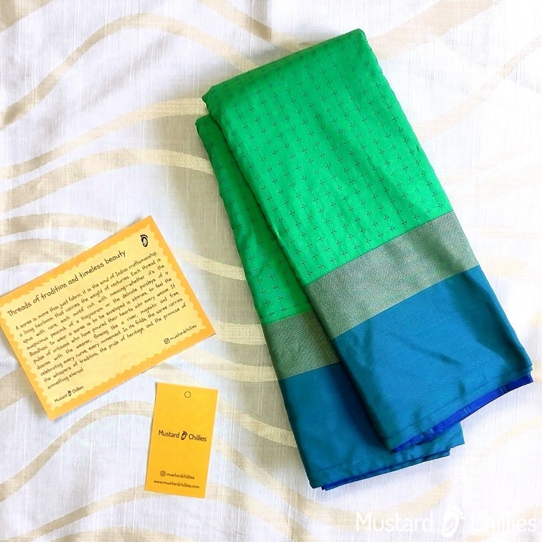 Dotted Regular Silk Saree (Pista) and Blouse Piece
