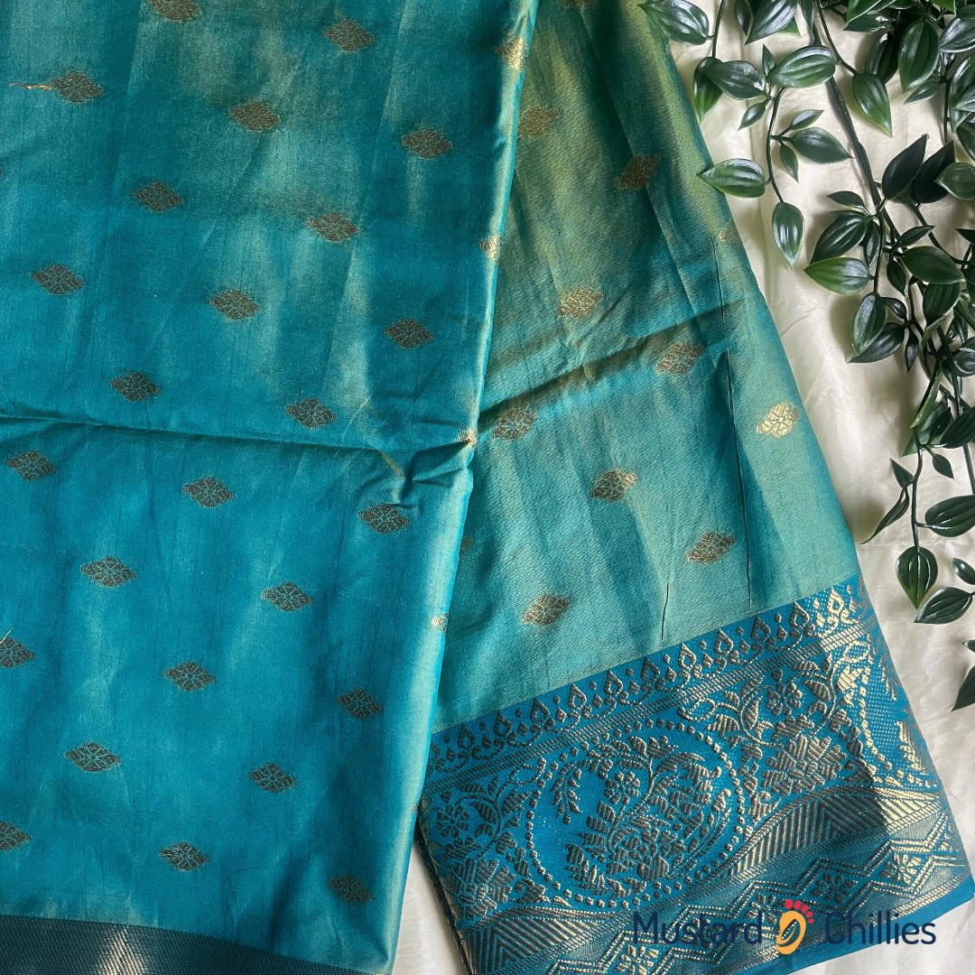 Kanchipuram Saree (Sea Blue Dual Color) and Blouse Piece