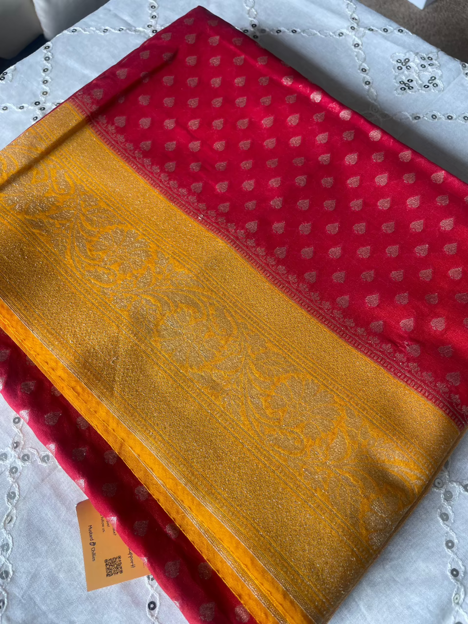 Premium Crepe Saree (Red) and Blouse Piece